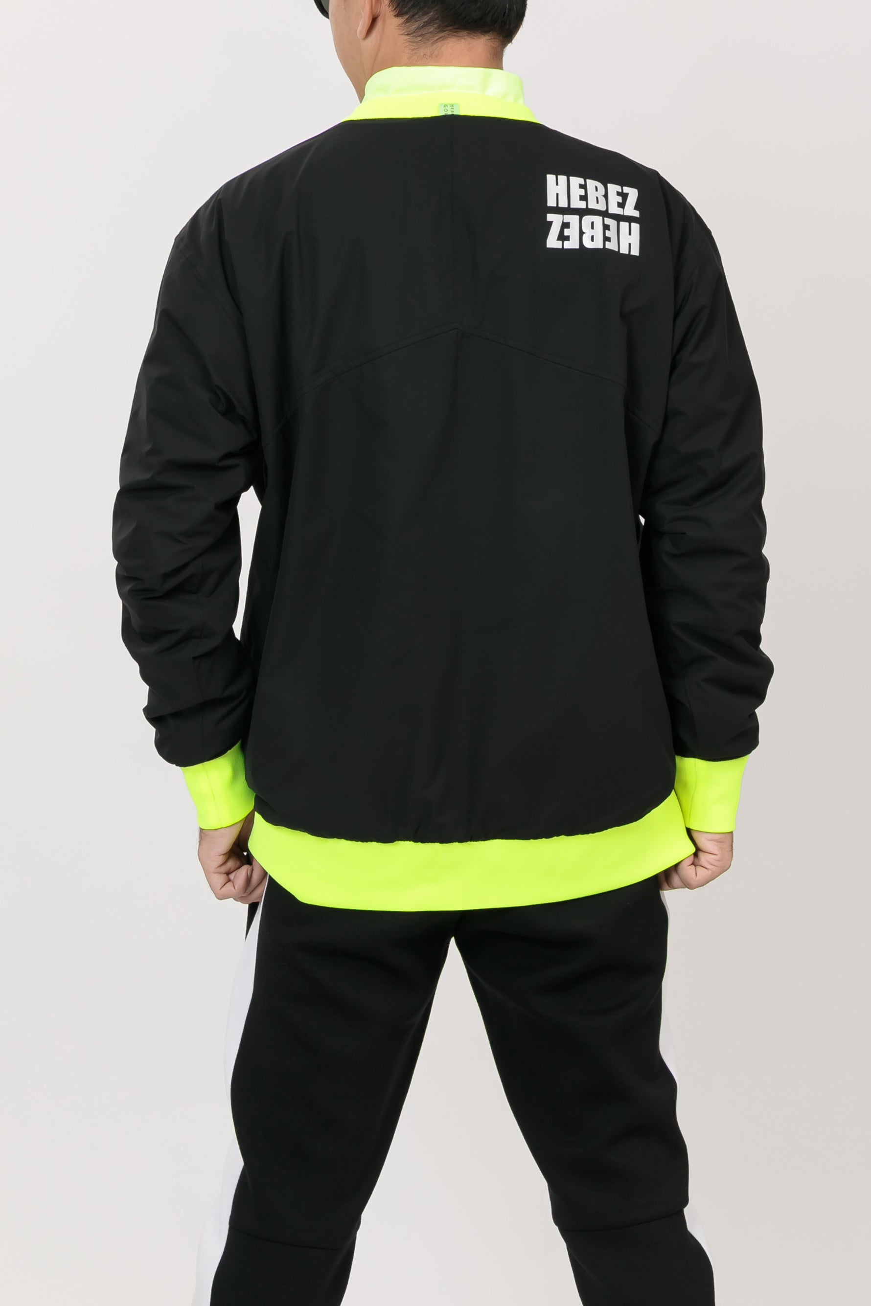 【50%OFF】ネオンラインリバーシブルブルゾン HBCA-17-1