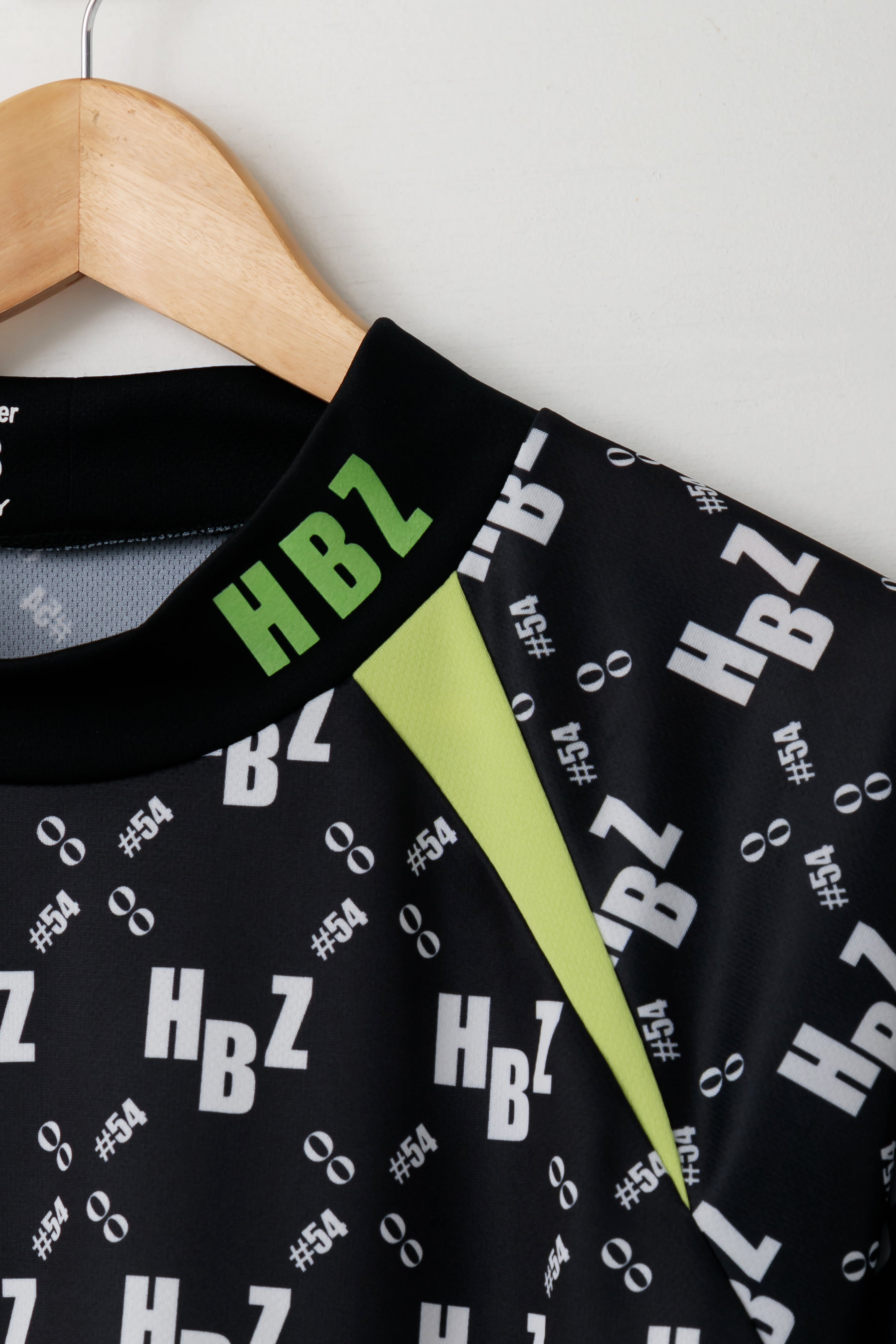 【50%OFF】AddElm×HEBEZ モノグラムPTモックネック