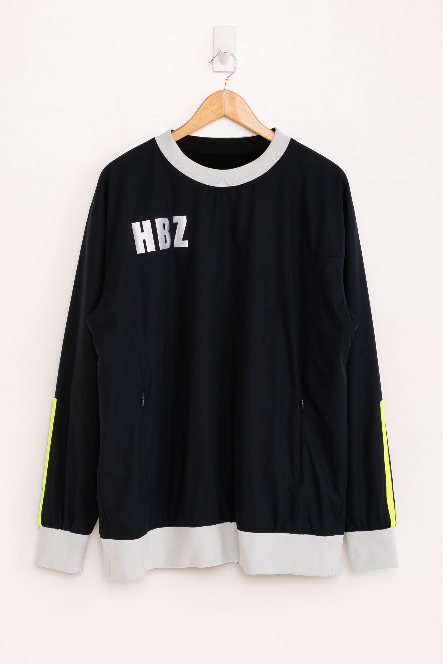 【50%OFF】ネオンラインリバーシブルブルゾン HBCA-17-1