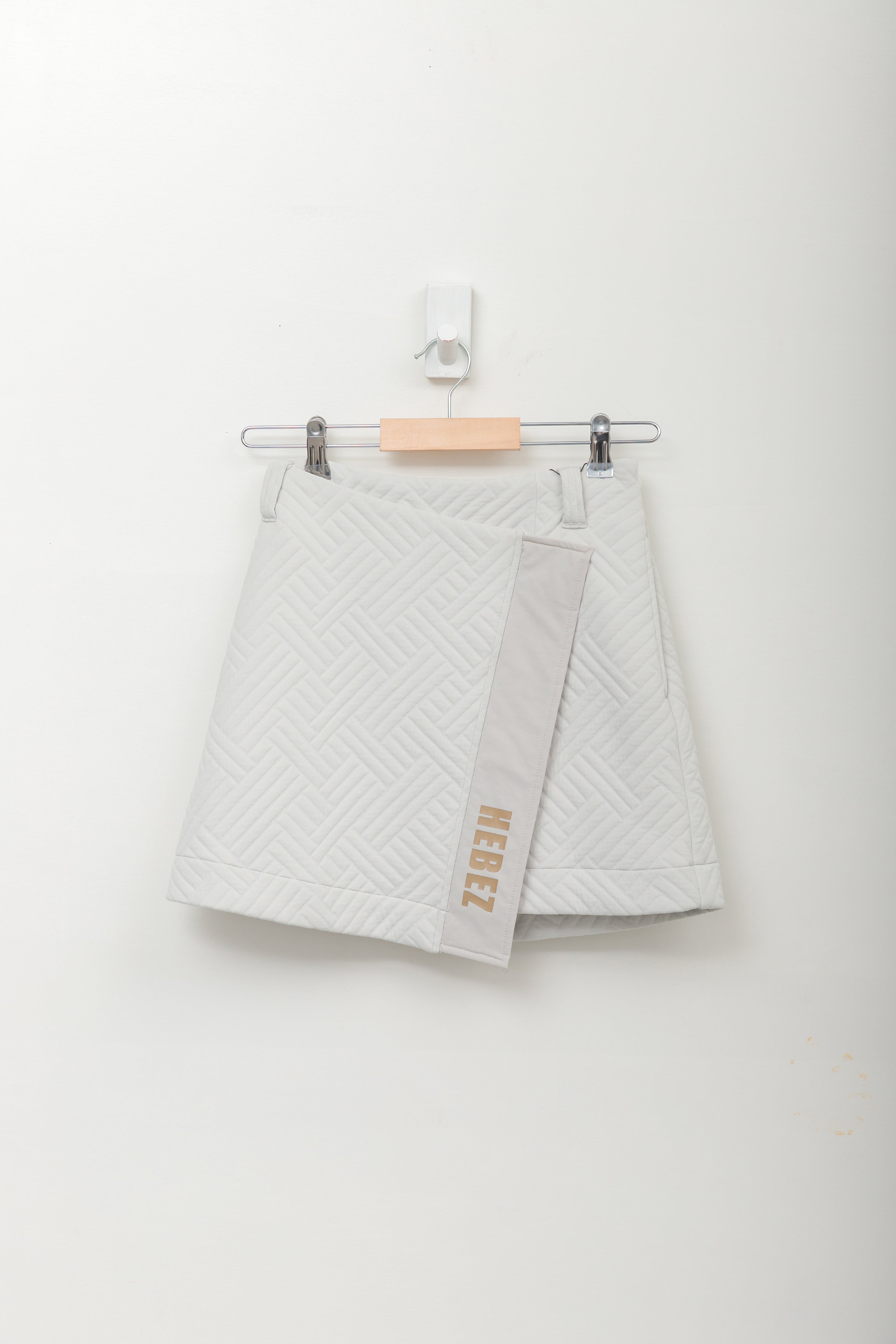 【50%OFF】キルトジャカードラップスカート(インナー付き) HBDA-13-7