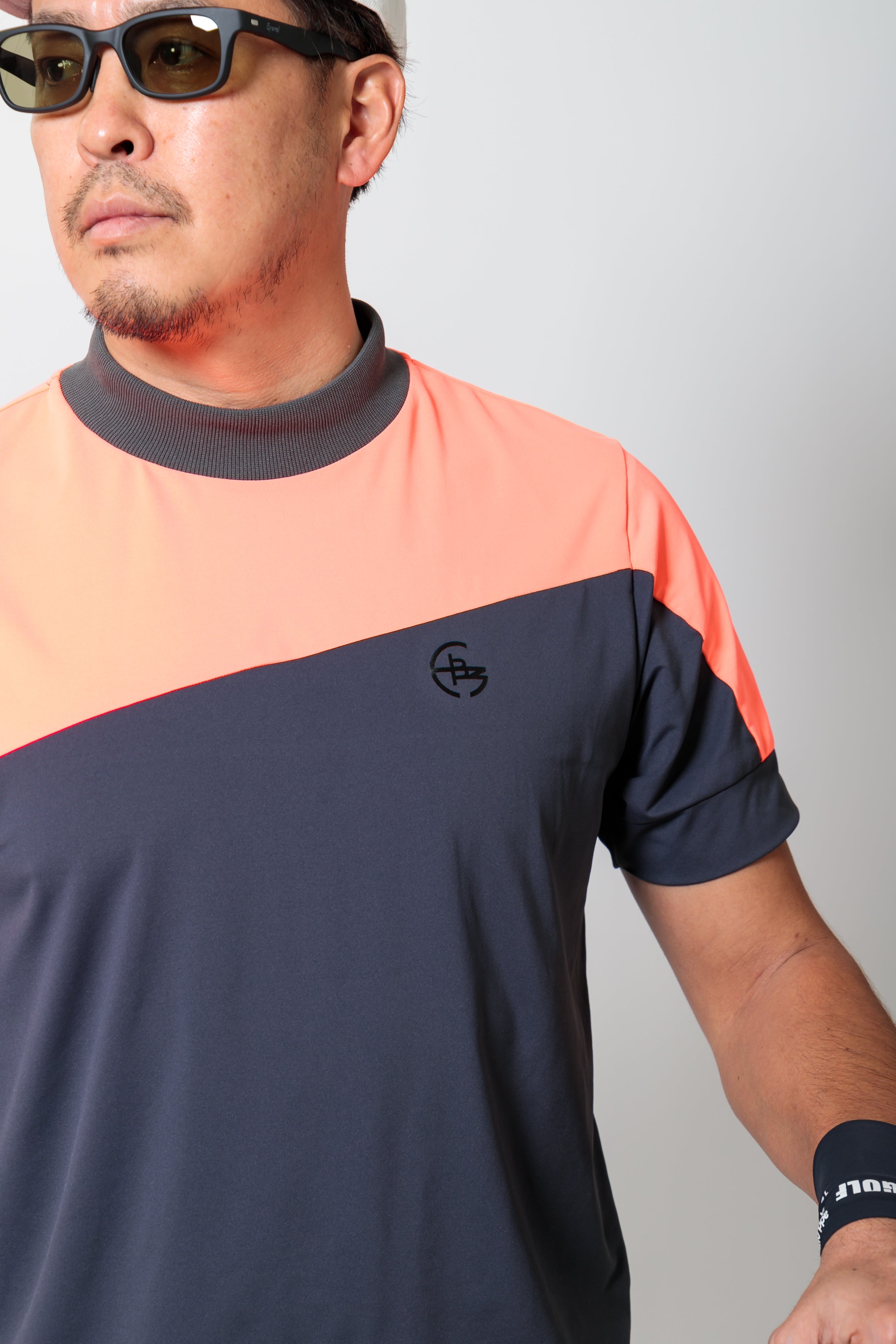 【50%OFF】リブ衿スラッシュバイカラーモック