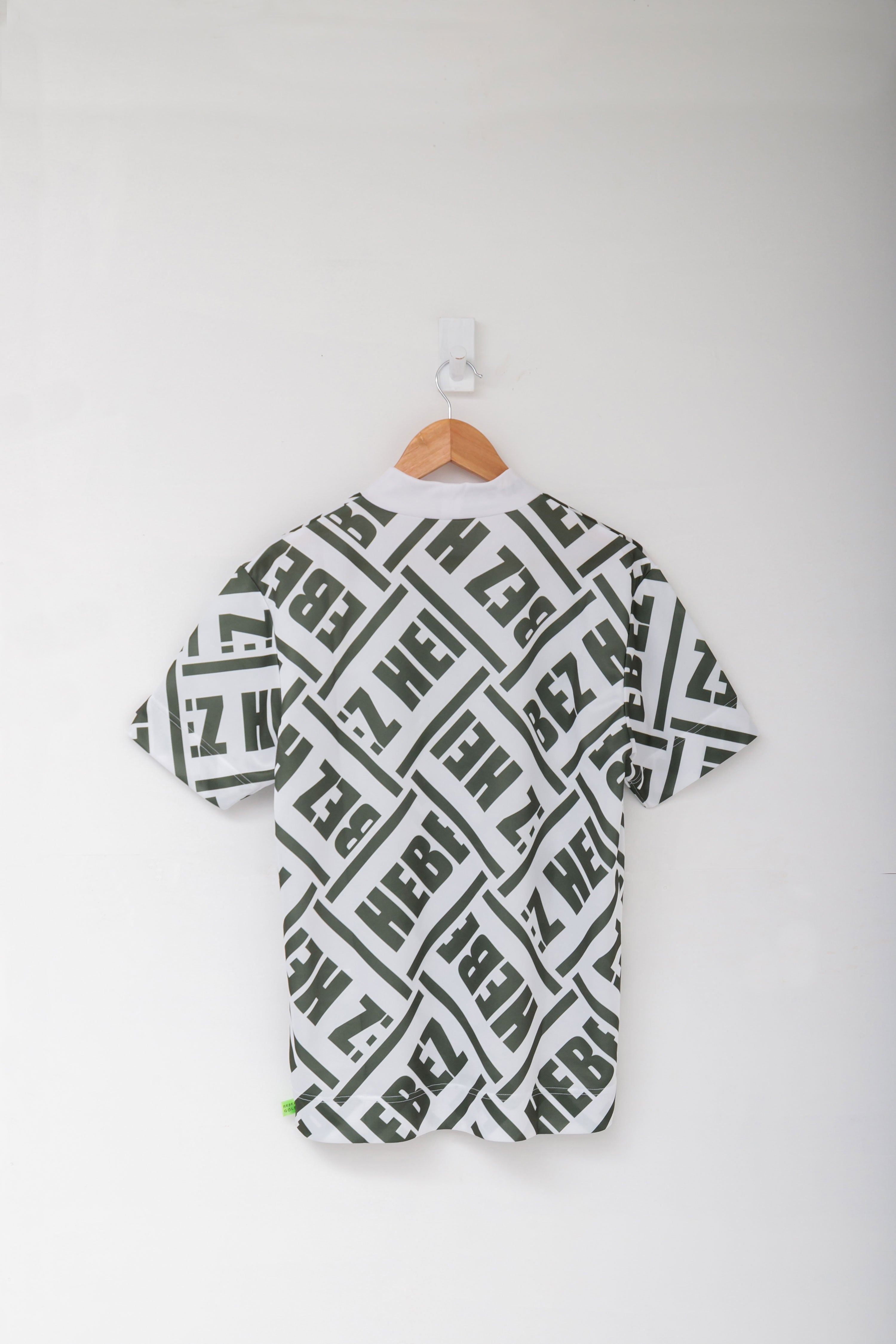 【50%OFF】HEBEZ WEAVING柄モックネック