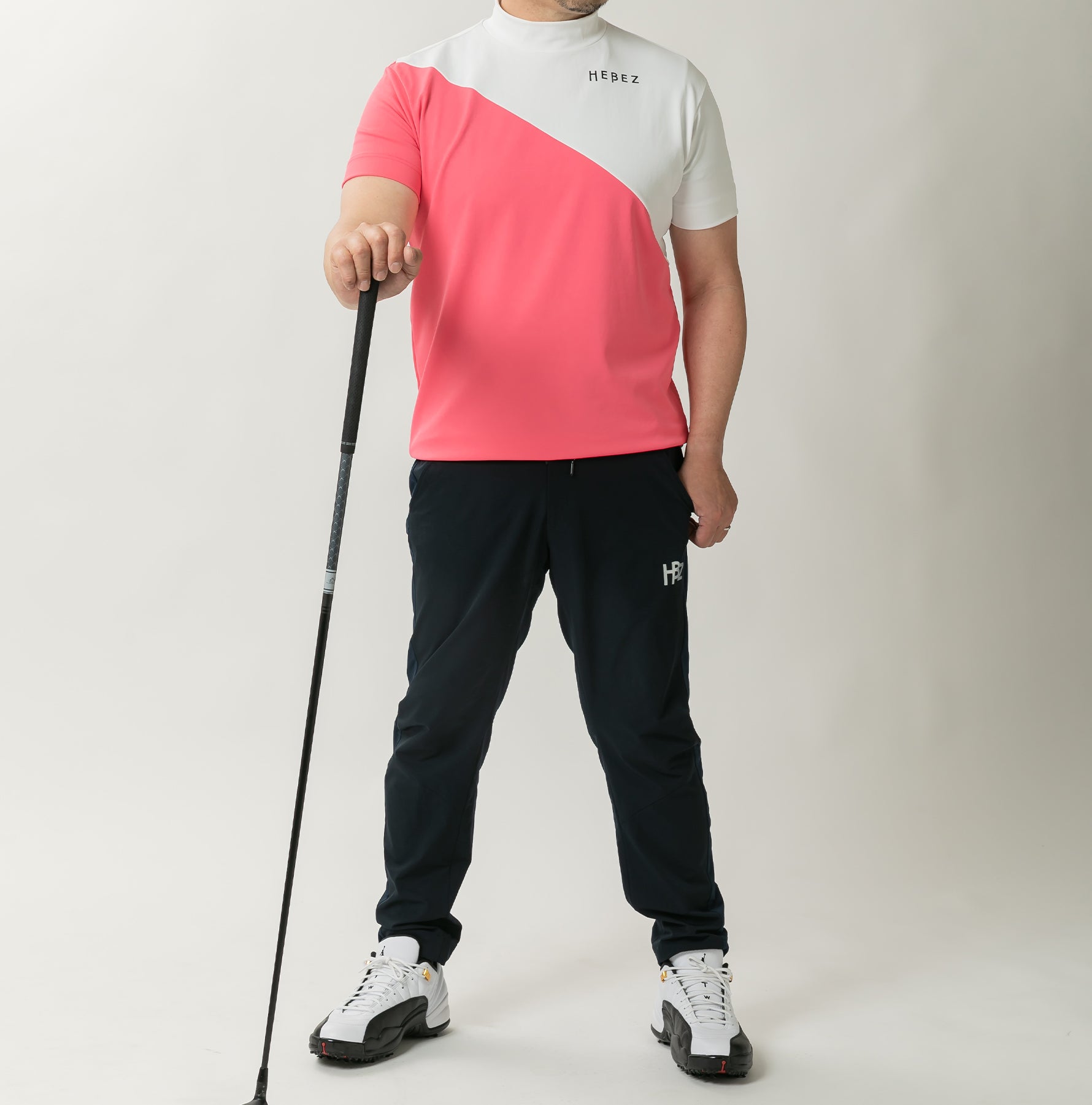 【50%OFF】スラッシュバイカラーモックネック