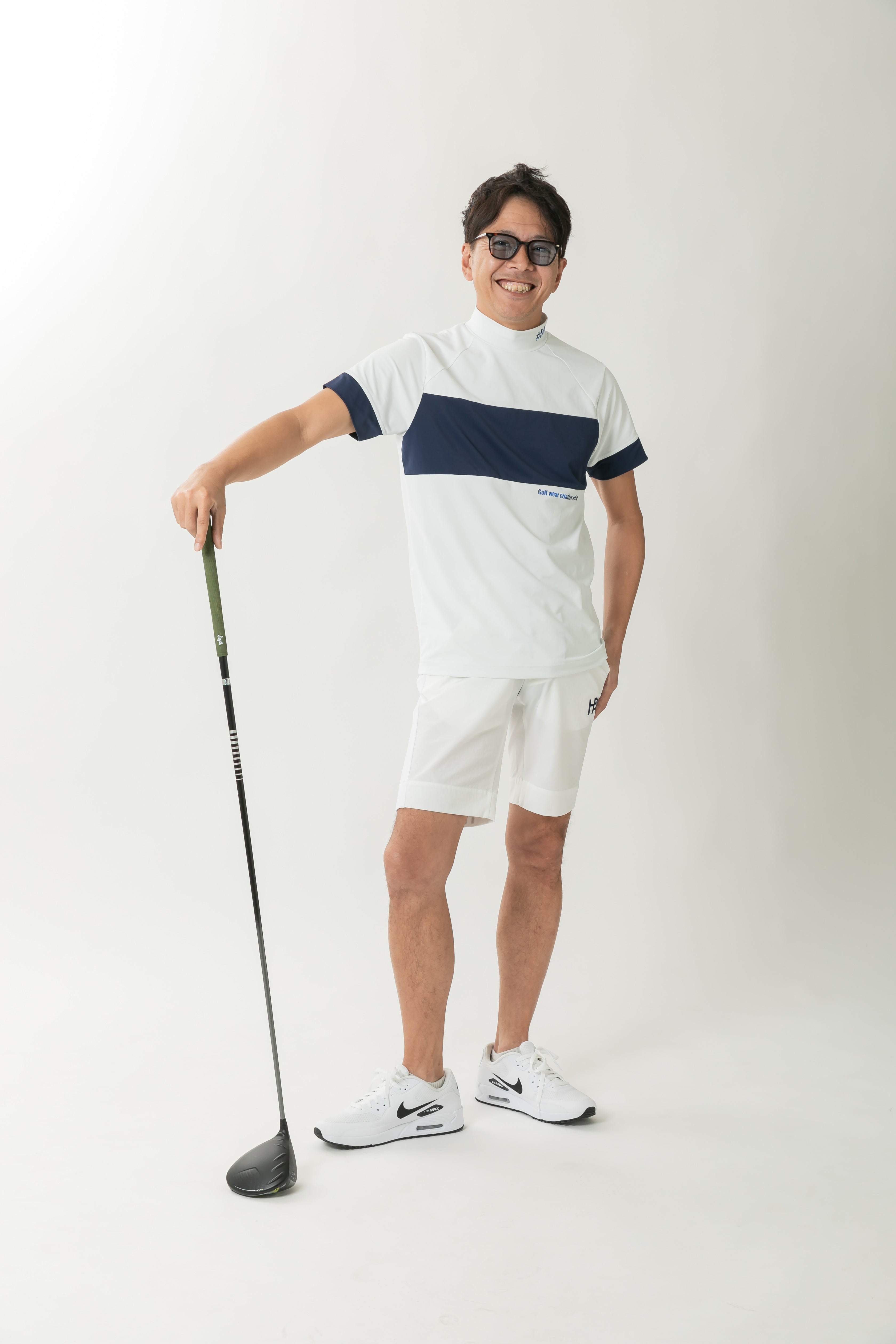 【50%OFF】ラインカラーメタプリントモックネック