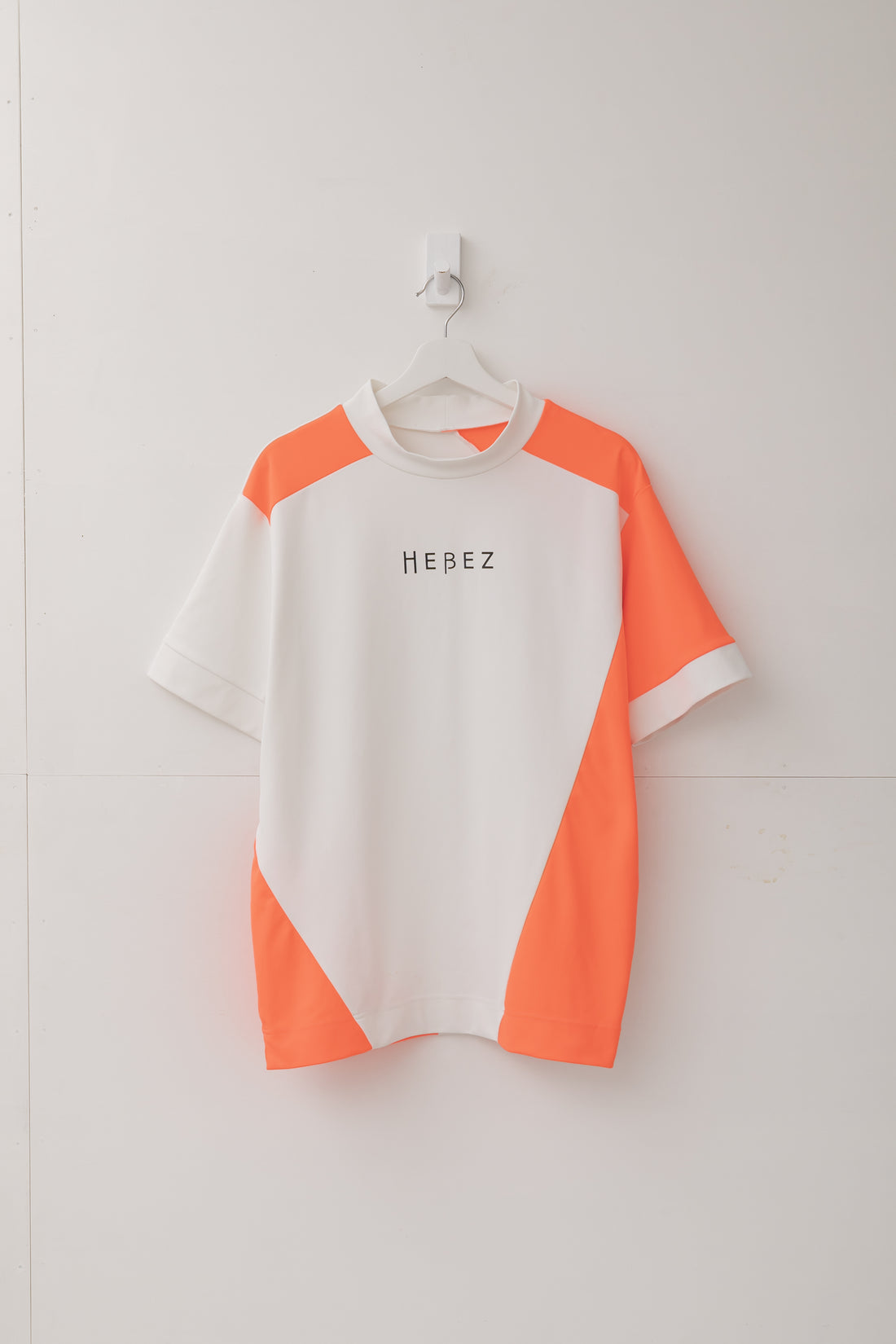 【50%OFF】スライドカットモックネック