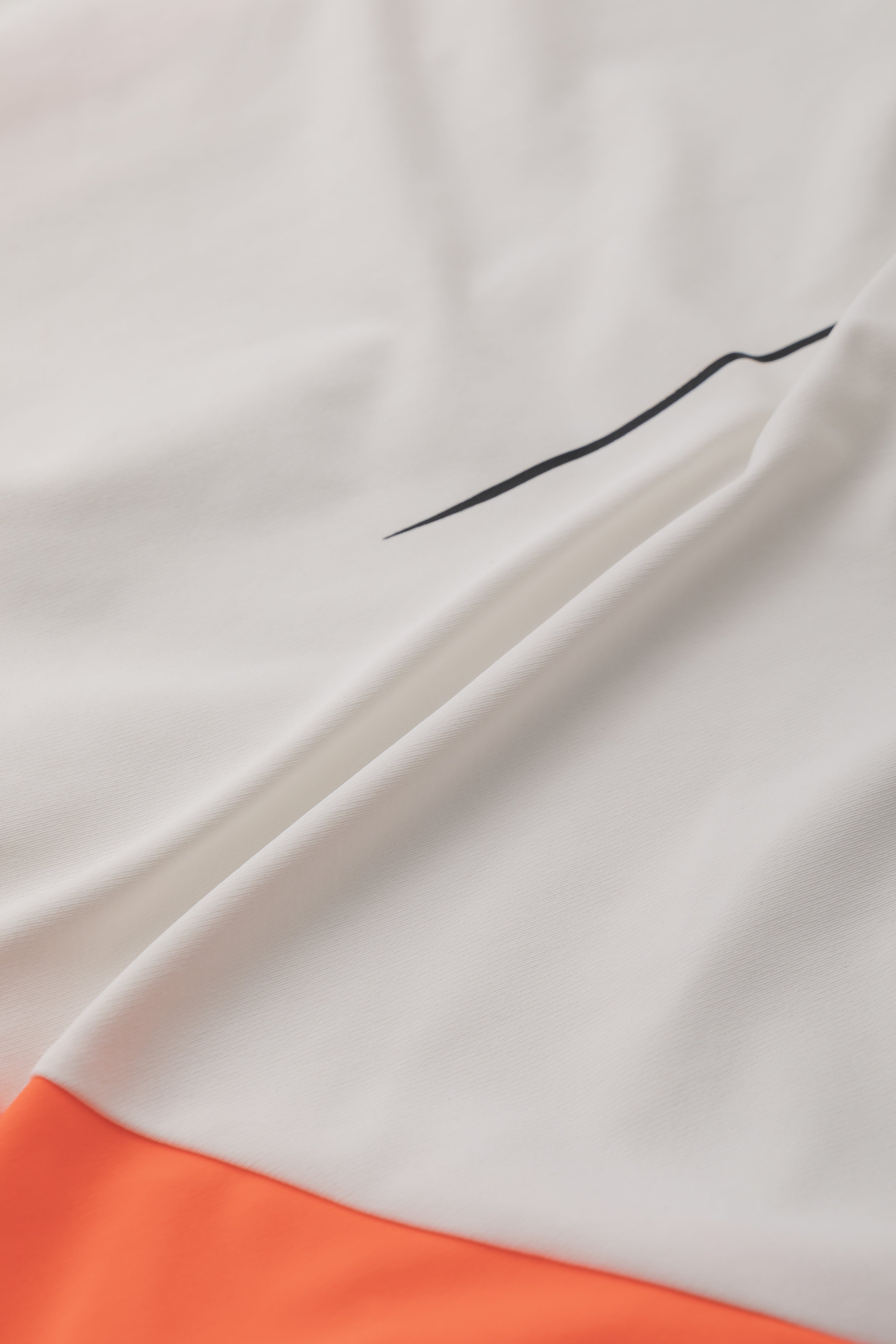 【50%OFF】スライドカットモックネック