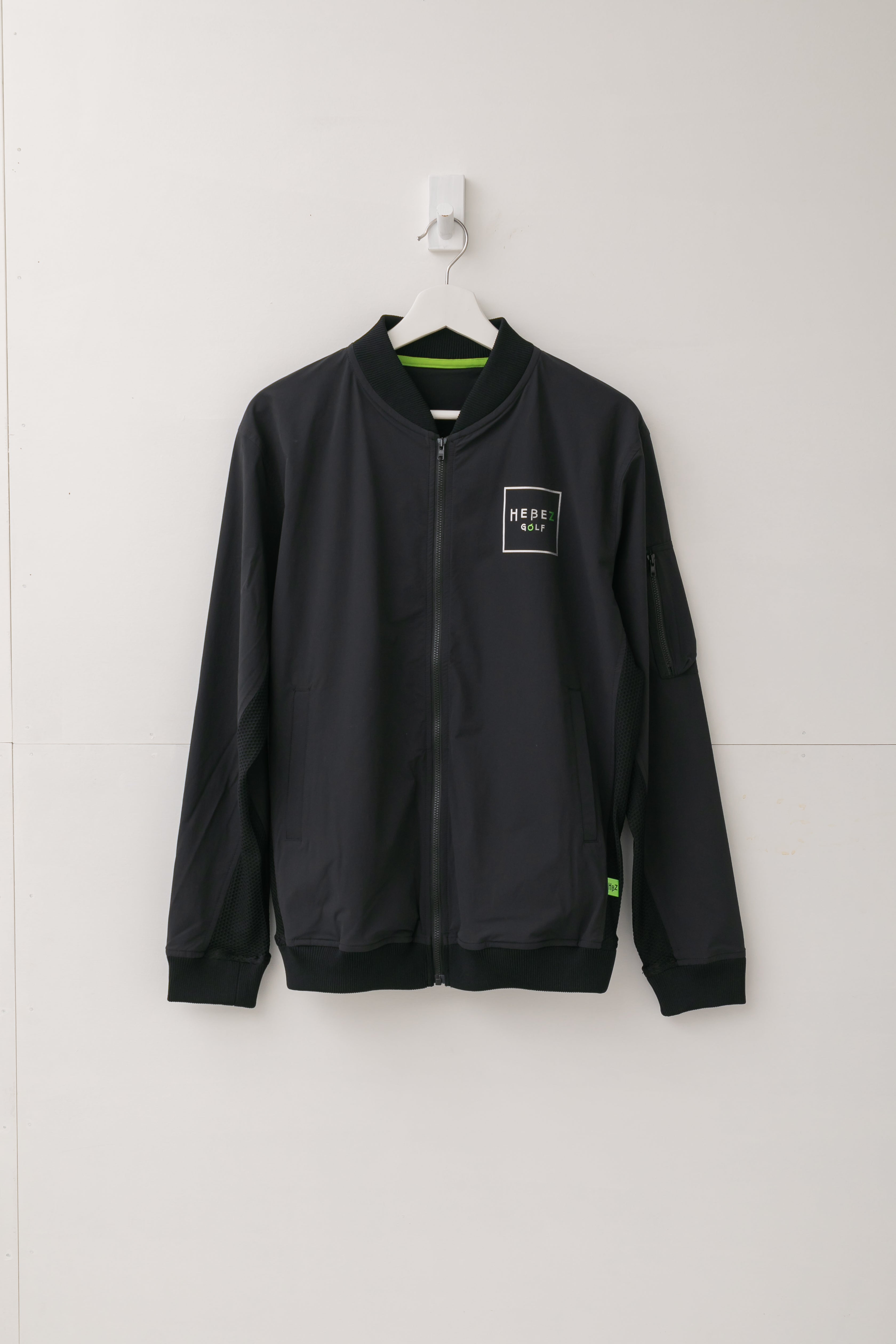 【50%OFF】メッシュ切り替えバックロゴブルゾン