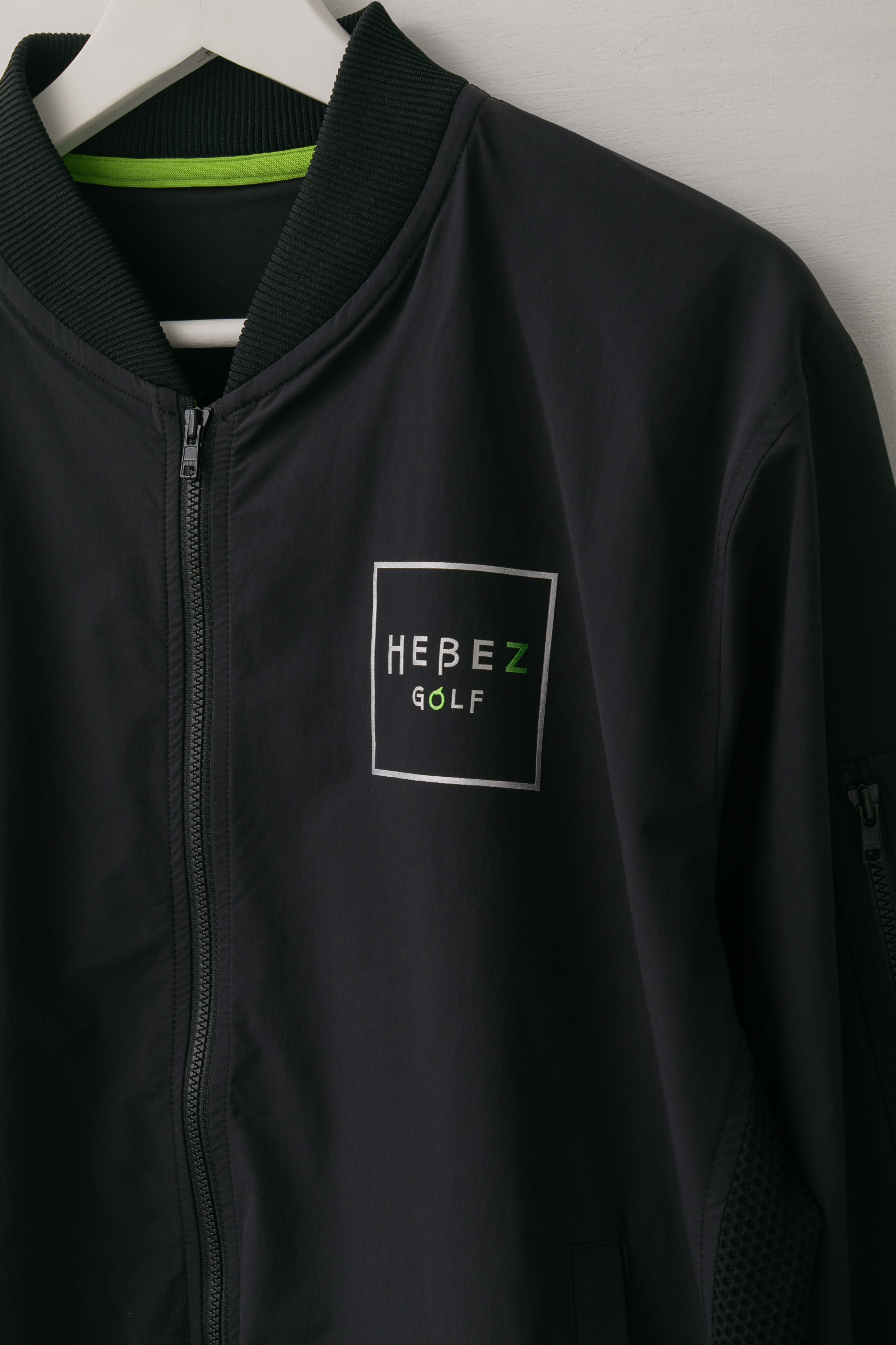 【50%OFF】メッシュ切り替えバックロゴブルゾン