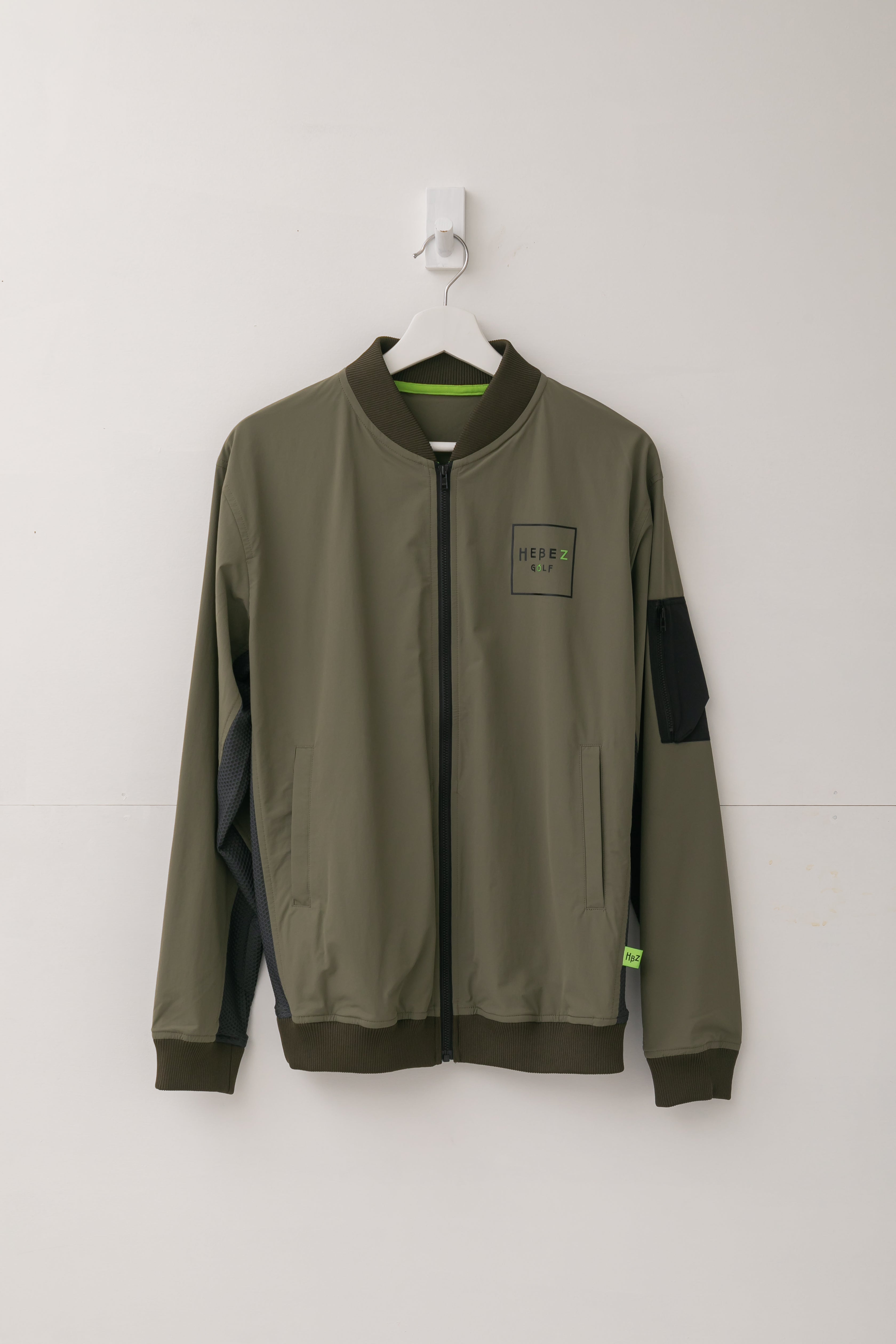 【50%OFF】メッシュ切り替えバックロゴブルゾン