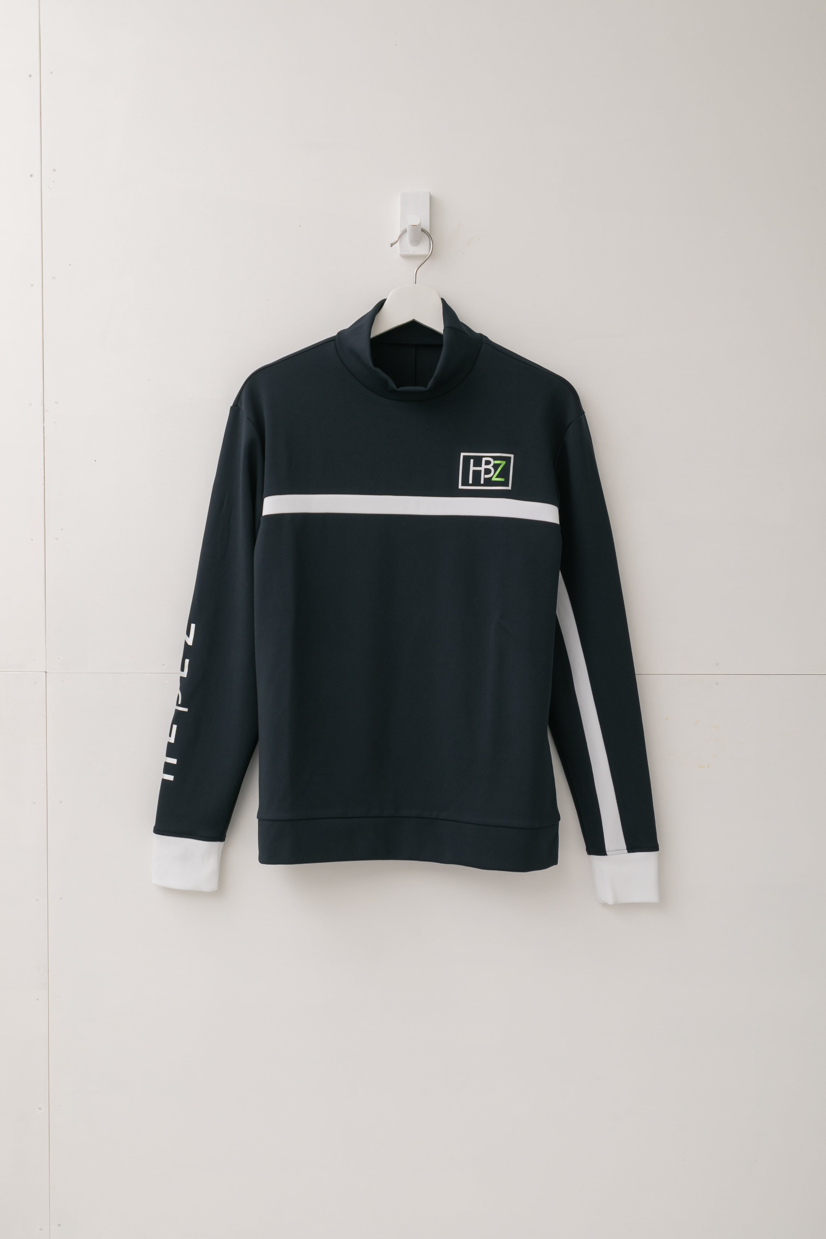 【50%OFF】ラインロングスリーブモック