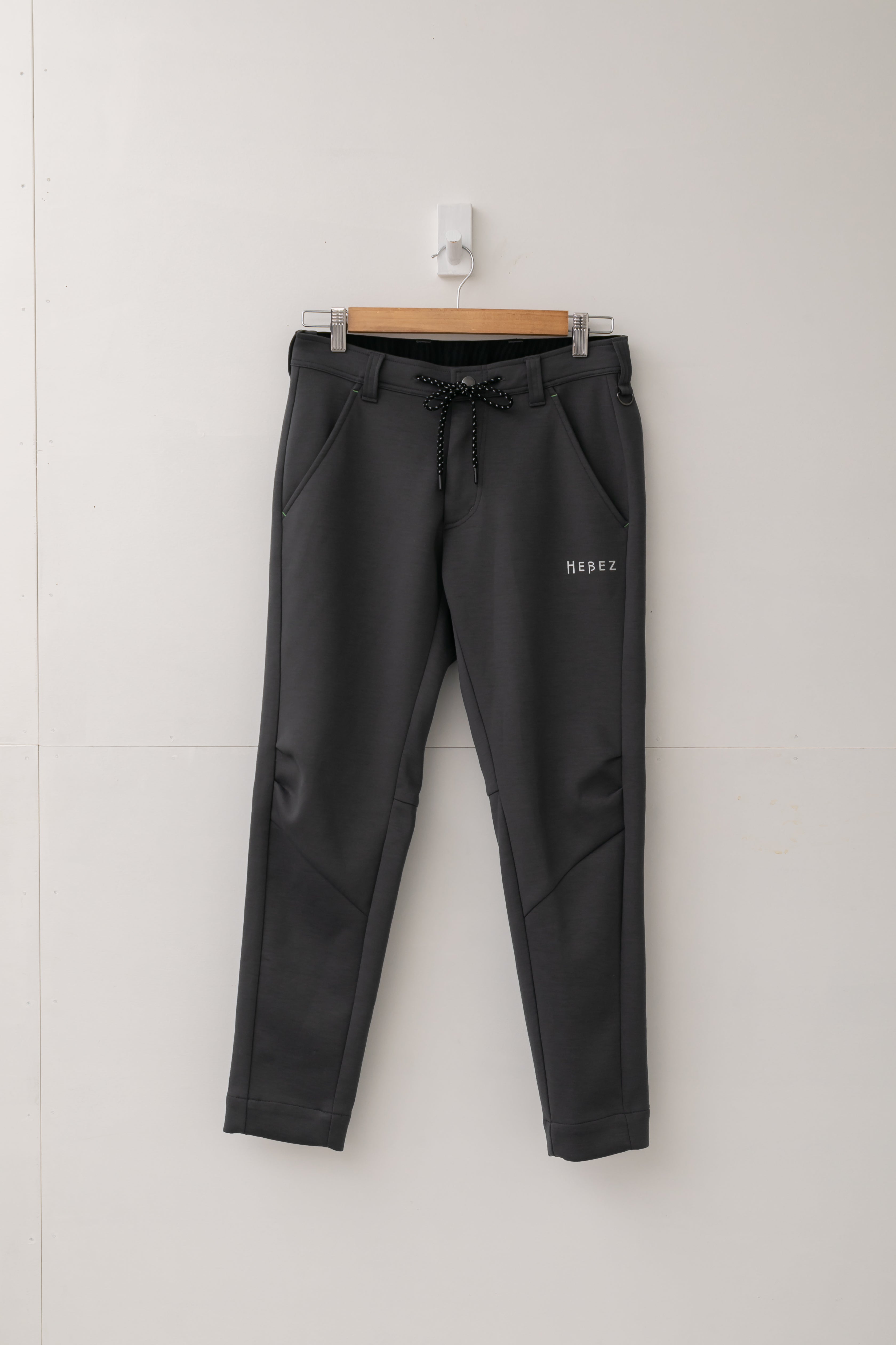 【50%OFF】ダンボール立体シルエットパンツ