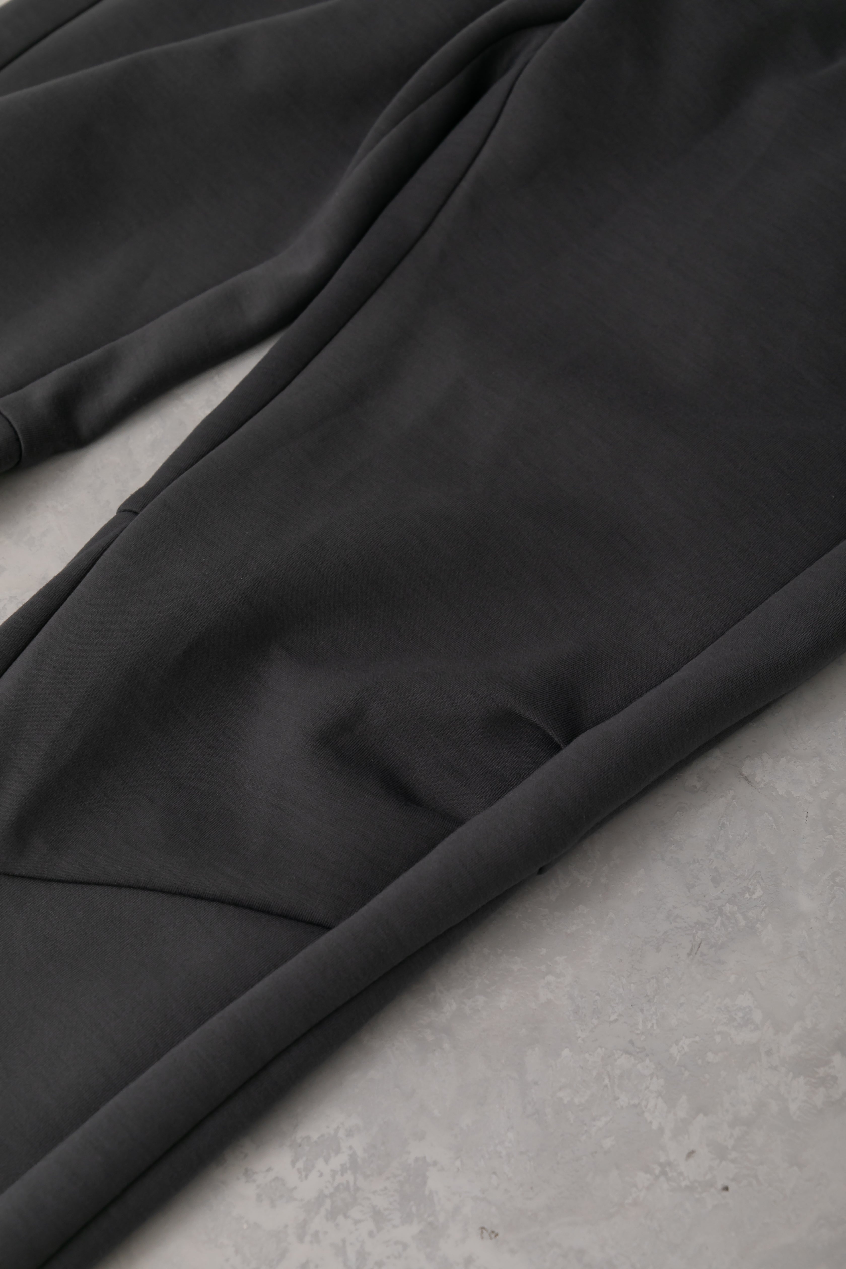 【50%OFF】ダンボール立体シルエットパンツ