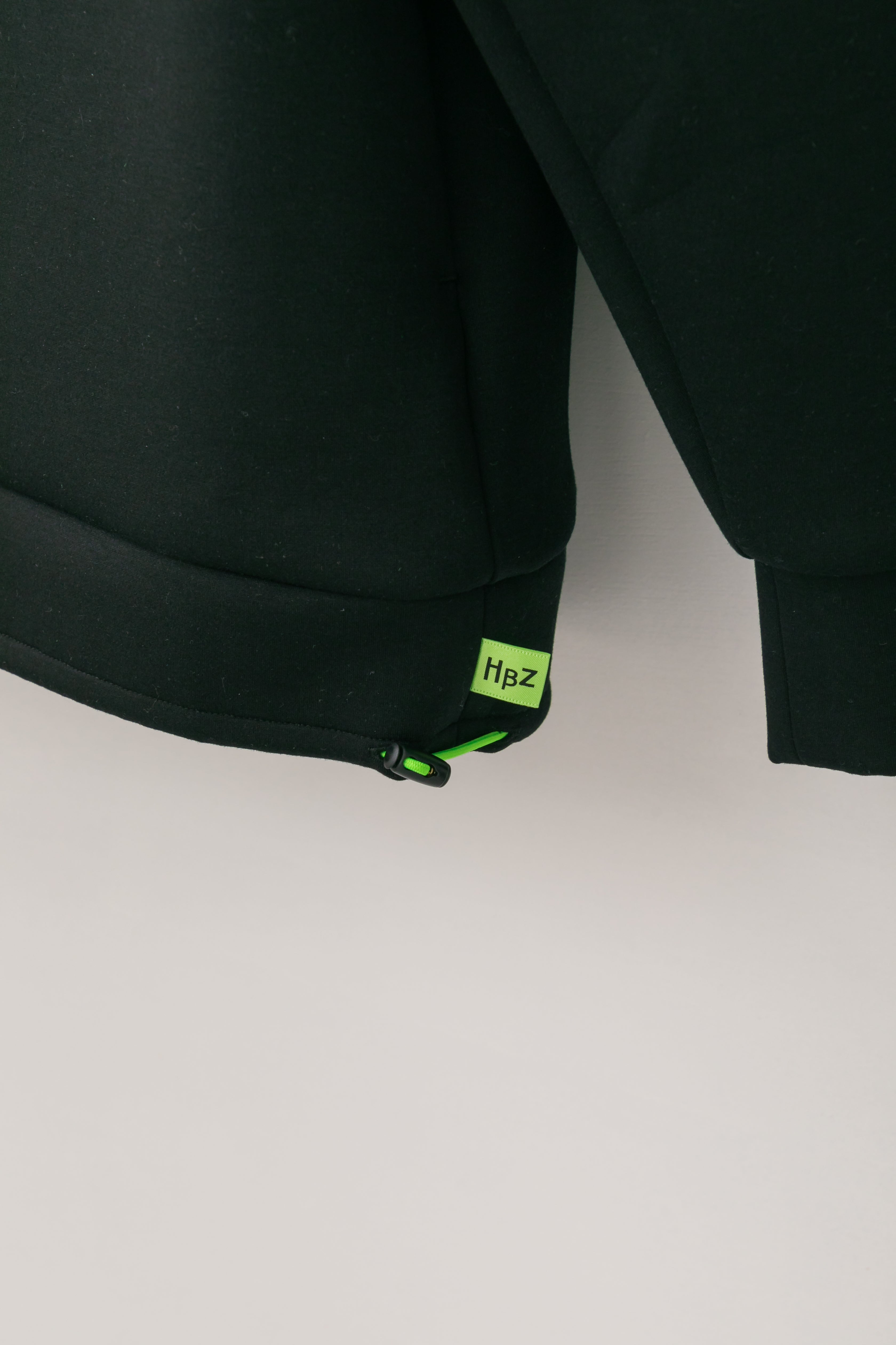 【50%OFF】タフタフーディダンボールTOPS