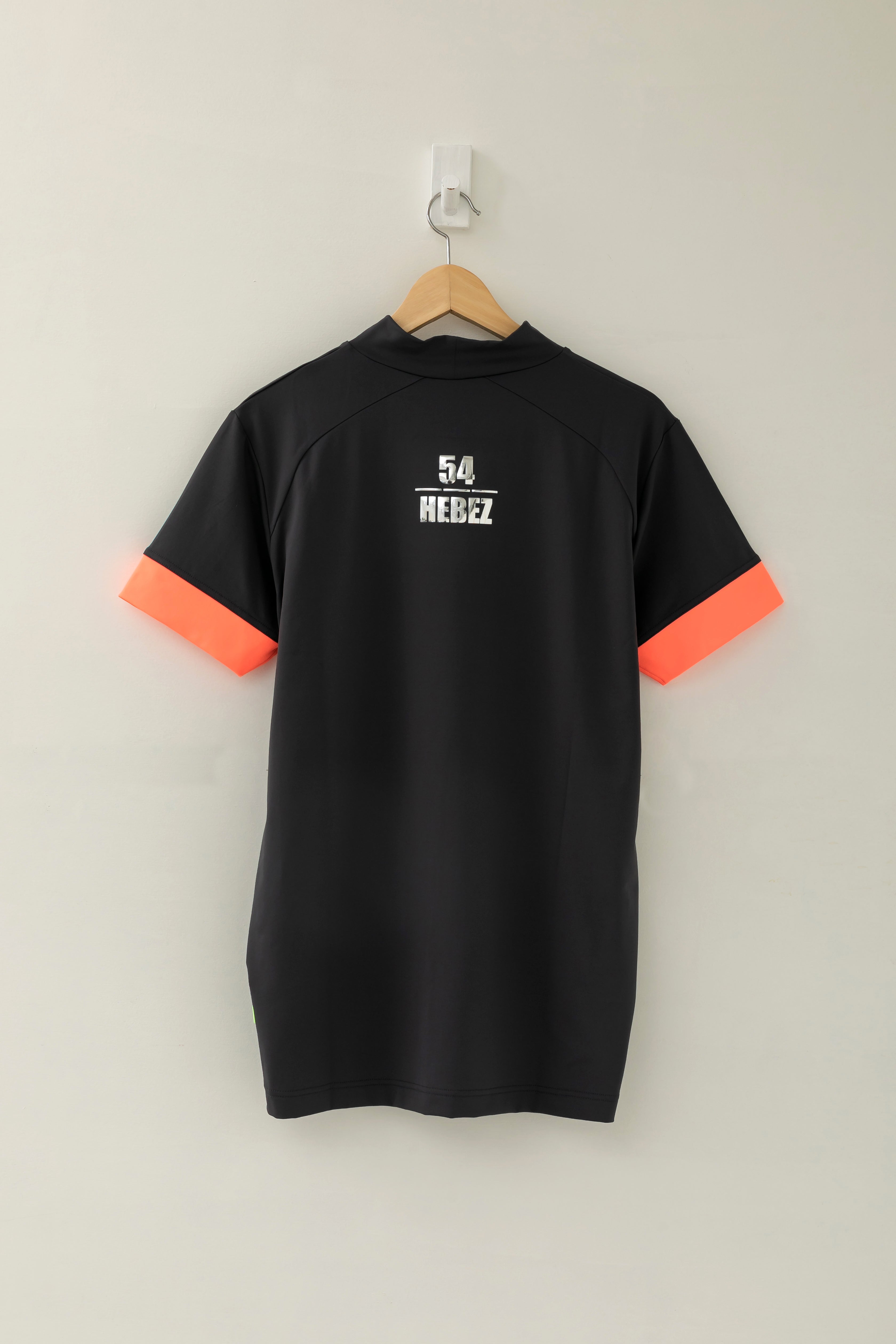 【50%OFF】ラインカラーメタプリントモックネック