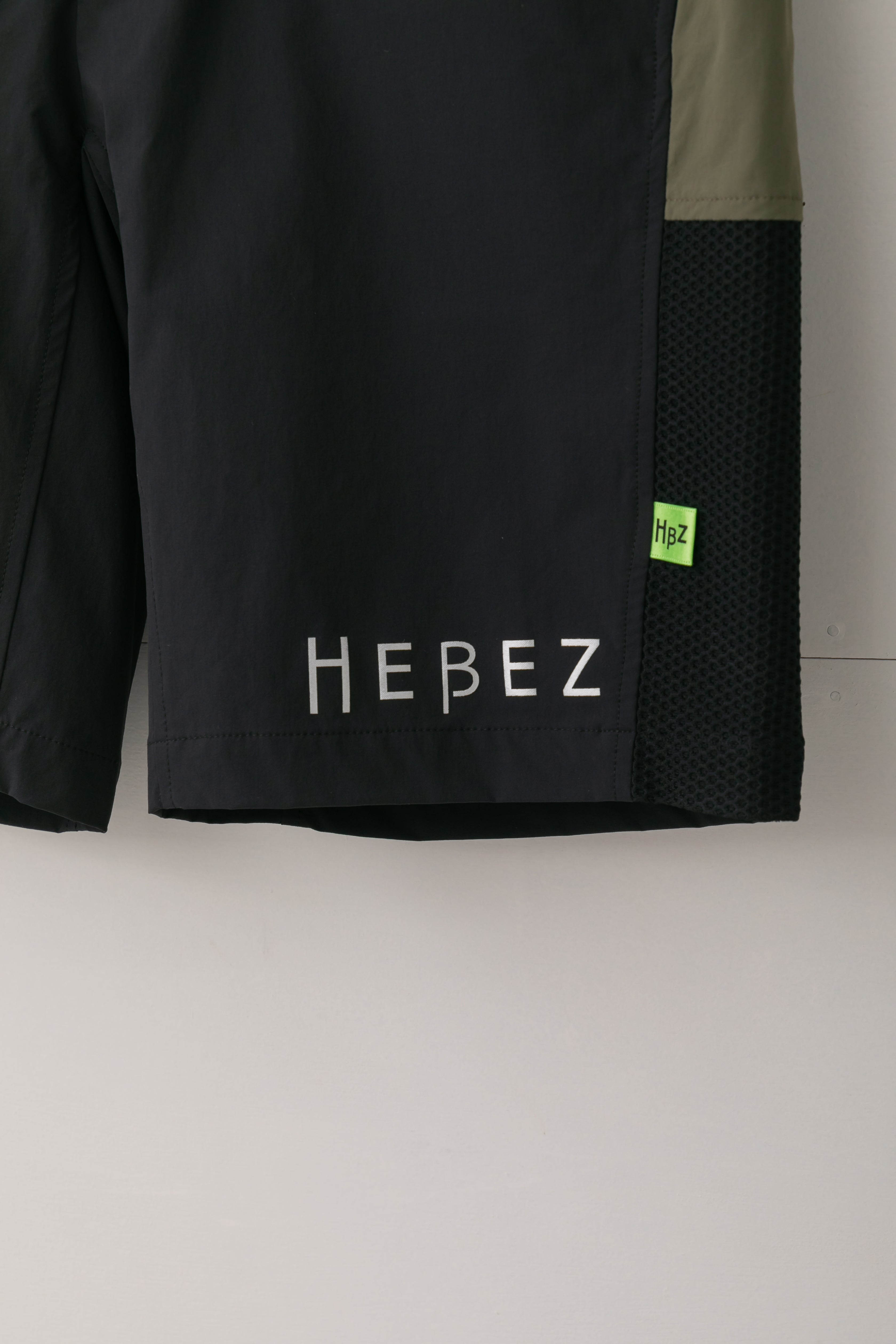 50%OFF】メッシュ切り替えショートパンツ – HEBEZ